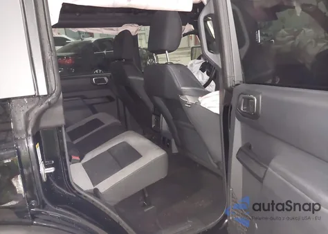 2025 Ford Bronco Big Bend z USA, uszkodzony, nr VIN 1FMDE7BH7SLB26450